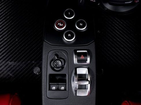 Used 2019 Alfa Romeo 4C Spider RWD image 38