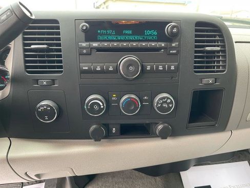 Used 2012 Chevrolet Silverado 1500 LT w/ Chrome Essentials Package image 30