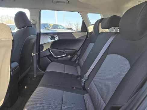 Used 2023 Kia Soul LX w/ LX Technology Package image 27