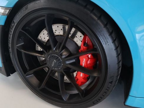 Used 2018 Porsche 911 GT3 image 13