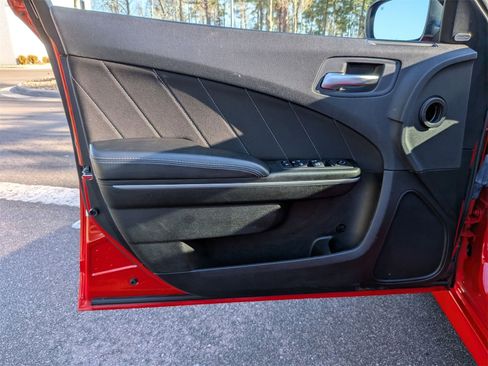 Used 2023 Dodge Charger GT image 12