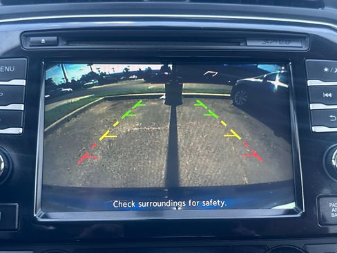 Used 2016 Nissan Maxima SR FWD image 39