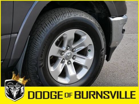 Used 2021 RAM 1500 Laramie AWD/4WD image 9