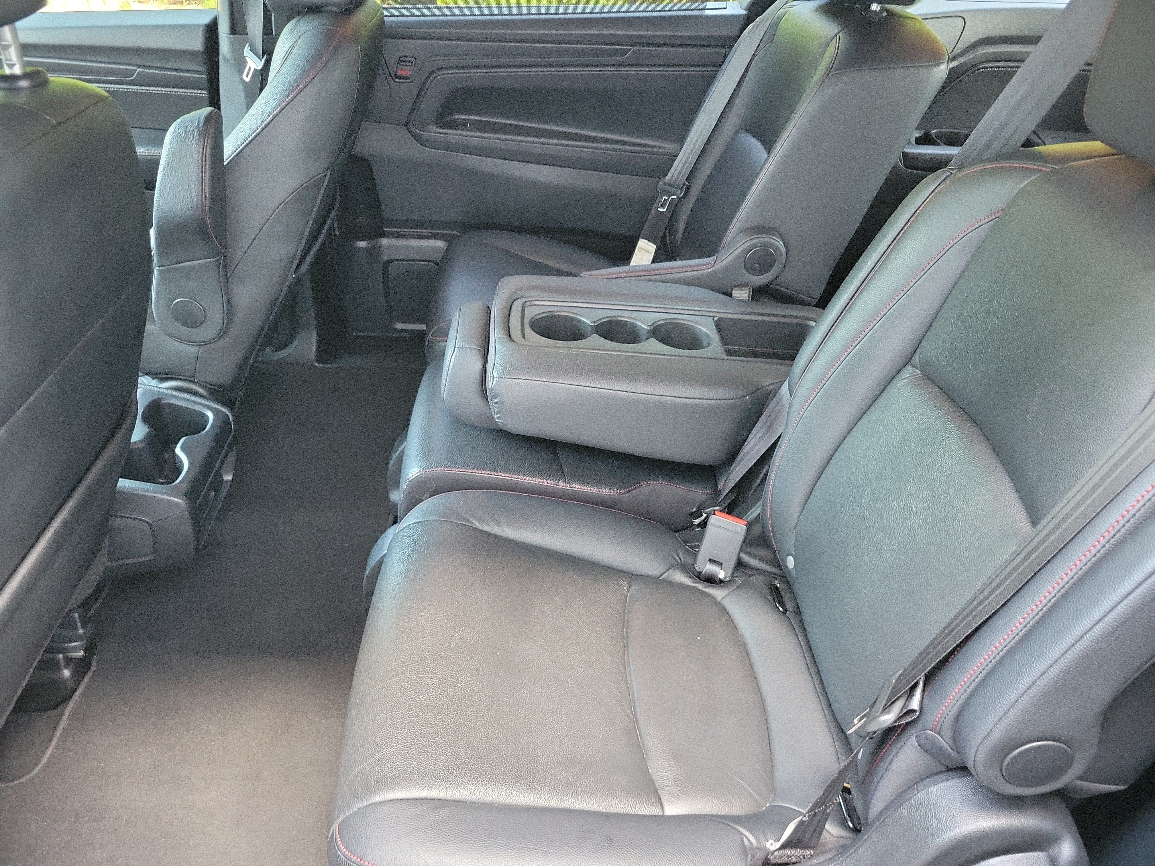 Used 2023 Honda Odyssey Sport image 12