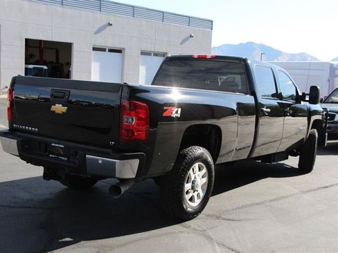 Used 2014 Chevrolet Silverado 3500 LT w/ Interior Plus Package AWD/4WD image 44