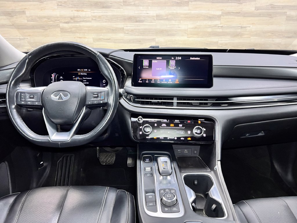 Used 2023 INFINITI QX60 Luxe w/ Cargo Package FWD image 2