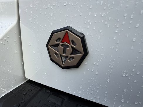 Certified 2025 Toyota 4Runner Trailhunter image 8