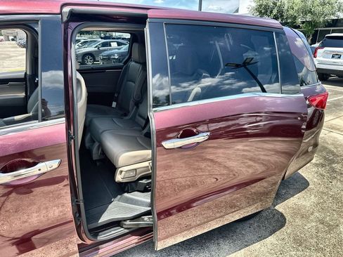 Used 2020 Honda Odyssey Elite image 15