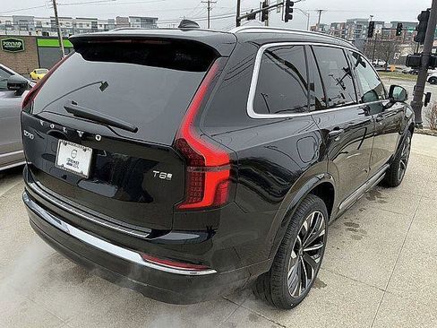 New 2026 Volvo XC90 T8 Plus w/ Protection Package Premier AWD/4WD image 6