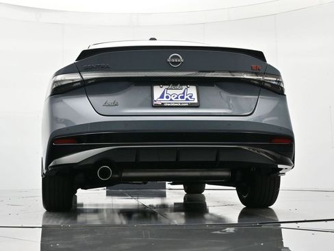 New 2026 Nissan Sentra SR w/ SR Premium Package FWD image 43
