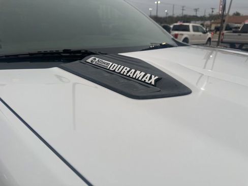 Used 2021 Chevrolet Silverado 3500 LT w/ Remote Start Package image 5