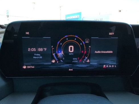 New 2026 Chevrolet Traverse LT w/ Driver Confidence Package FWD image 29