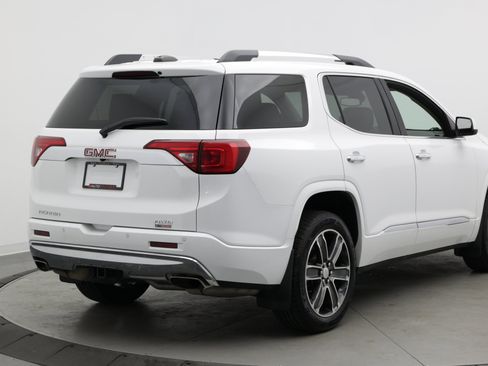 Used 2019 GMC Acadia Denali AWD/4WD image 7