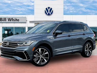 Certified 2024 Volkswagen Tiguan SEL R-Line