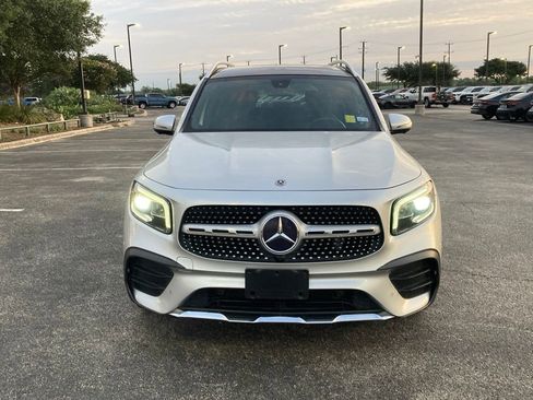 Used 2020 Mercedes-Benz GLB 250 image 2