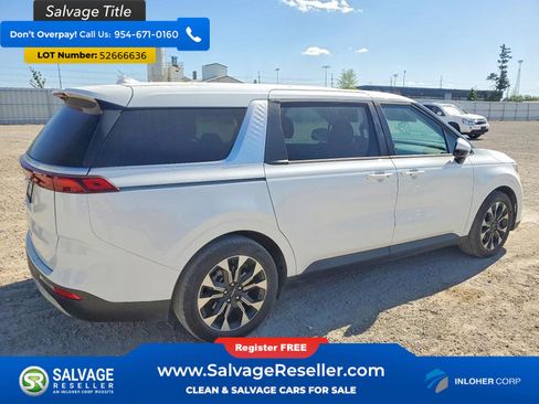 Used 2024 Kia Carnival EX FWD image 4