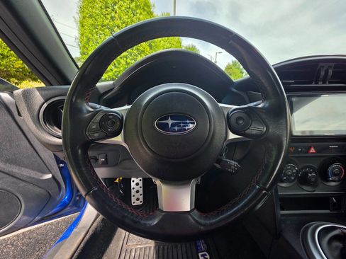 Used 2018 Subaru BRZ Premium w/ Popular Package #1 image 19