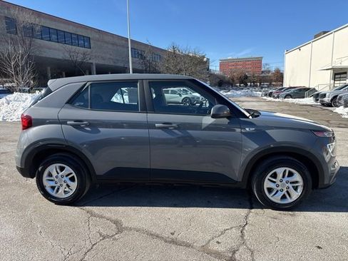 Certified 2023 Hyundai Venue SE w/ Cargo Package image 14