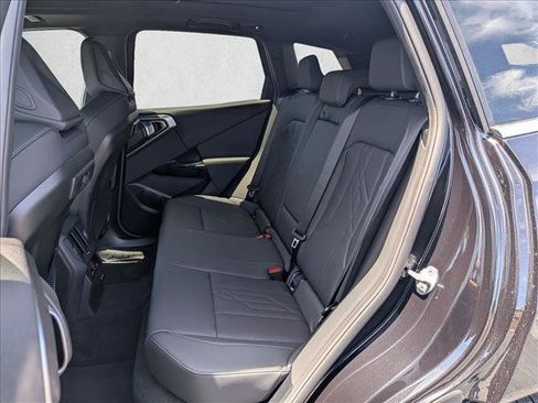 New 2026 BMW X3 xDrive30i w/ Premium Package AWD/4WD image 17