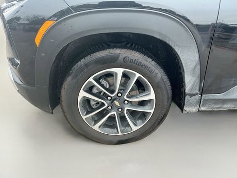 Used 2024 Chevrolet TrailBlazer LT w/ LT Cold Weather Package image 28