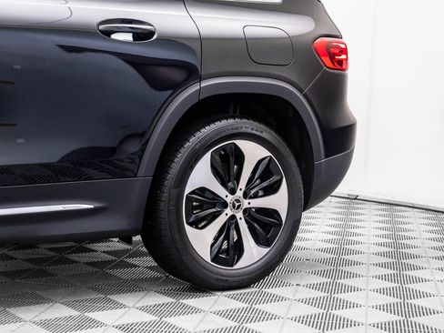 New 2026 Mercedes-Benz GLB 250 4MATIC image 36