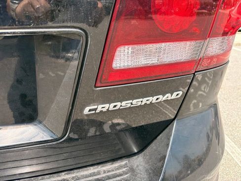 Used 2015 Dodge Journey Crossroad w/ Flexible Seating Group FWD image 14