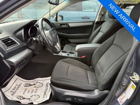 Used 2016 Subaru Outback 2.5i Premium AWD/4WD image 9