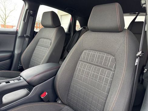 Used 2024 Honda HR-V Sport image 28