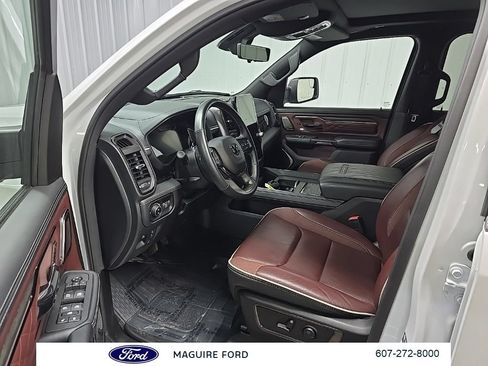 Used 2025 RAM 1500 Limited AWD/4WD image 34