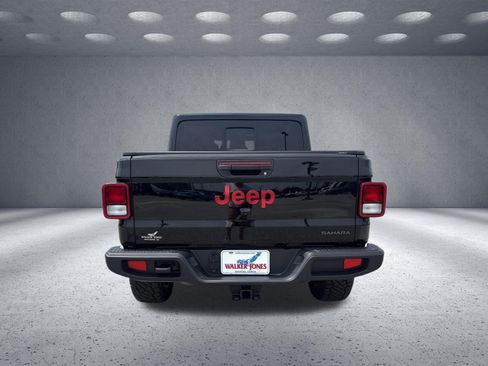 Used 2026 Jeep Gladiator Sport AWD/4WD image 7