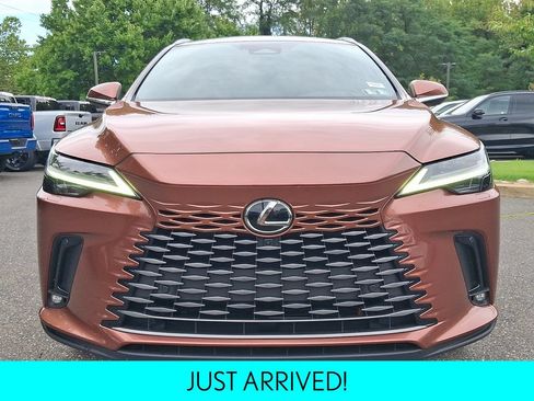 Used 2025 Lexus RX 350 w/ Convenience Package AWD/4WD image 2