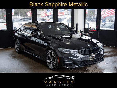 Used 2022 BMW 330i xDrive Sedan w/ M Sport Package image 3