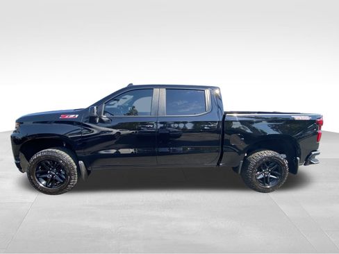 Used 2022 Chevrolet Silverado 1500 LT Trail Boss w/ Convenience Package II image 9