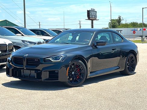 New 2026 BMW M2 w/ Lighting Package RWD image 2