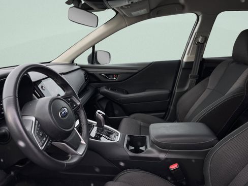 Used 2024 Subaru Outback Premium image 15