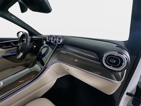 Certified 2026 Mercedes-Benz GLC 300 GLC 300 image 38