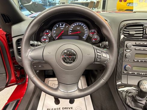 Used 2012 Chevrolet Corvette Grand Sport image 8