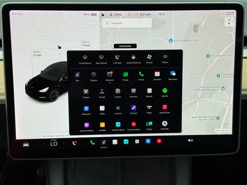 Used 2021 Tesla Model Y Long Range AWD/4WD image 22