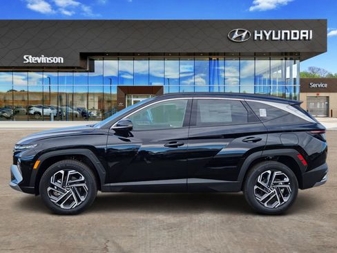 New 2026 Hyundai Tucson Limited AWD/4WD image 2