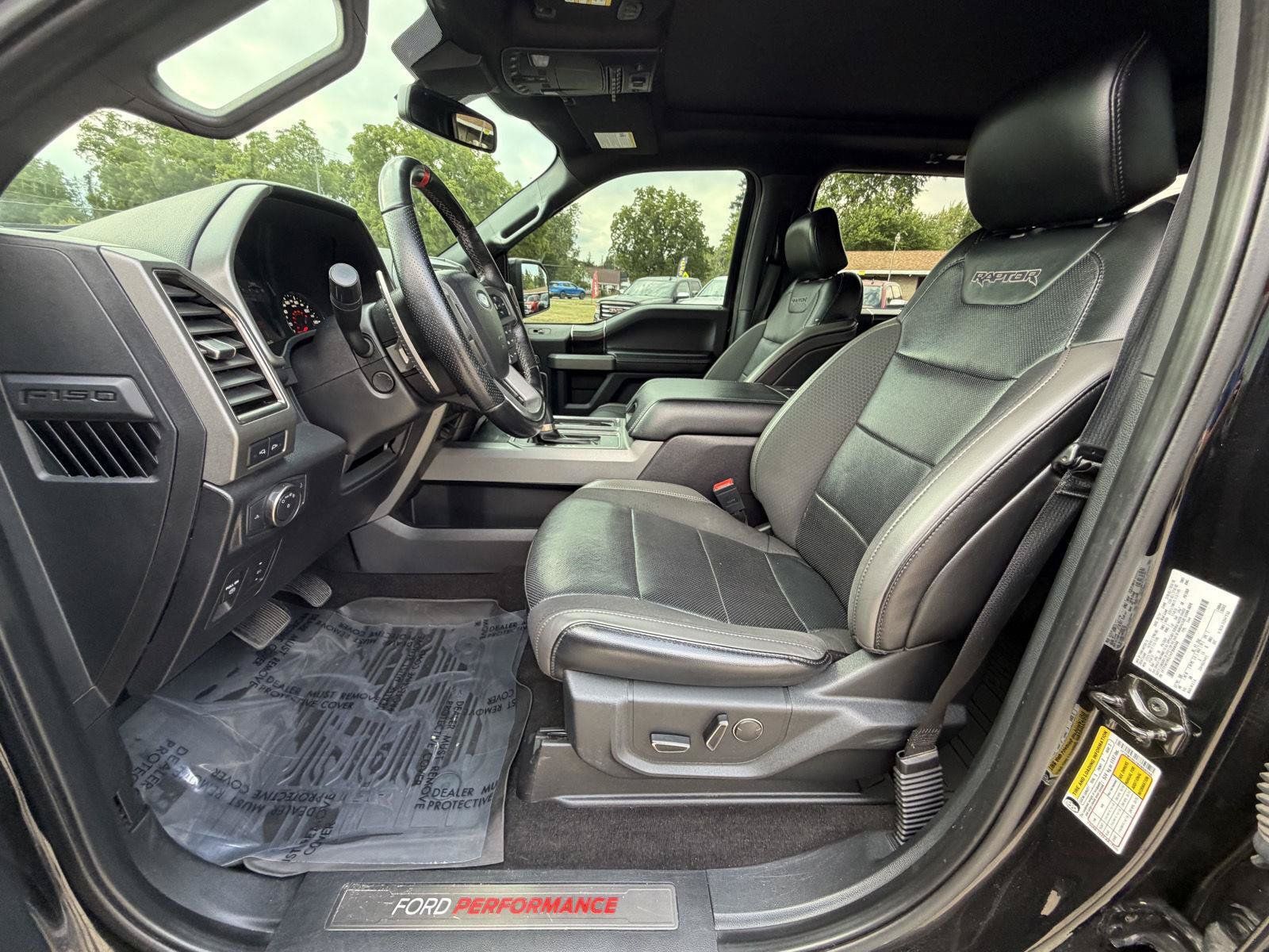 Used 2019 Ford F150 Raptor w/ Equipment Group 802A Luxury AWD/4WD image 11