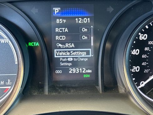 Used 2024 Toyota Camry SE w/ Cold Weather Package FWD image 24