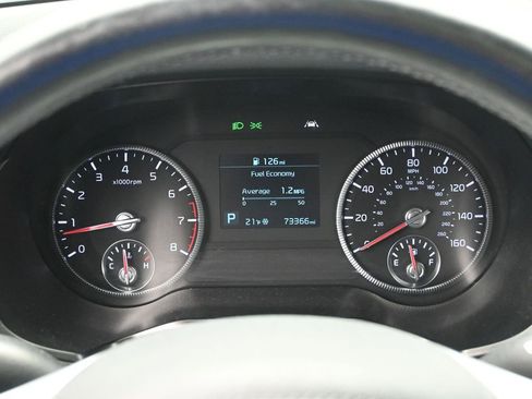 Used 2022 Kia Telluride EX w/ EX Premium Package image 2