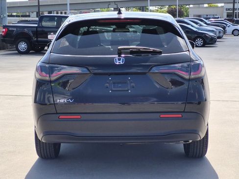 Used 2026 Honda HR-V LX image 5