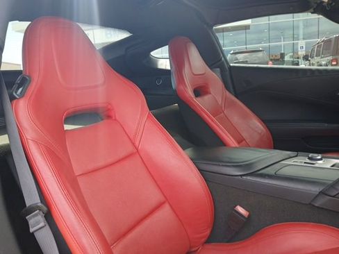 Used 2016 Chevrolet Corvette Stingray Coupe image 12