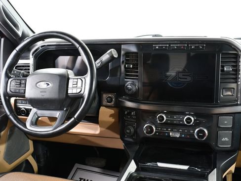 Used 2023 Ford F350 Lariat w/ Lariat Ultimate Package AWD/4WD image 8