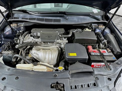 Used 2015 Toyota Camry XLE image 30