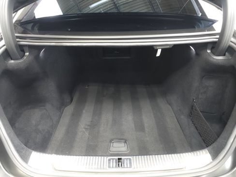 Used 2024 Mercedes-Benz S 500 4MATIC w/ AMG Line image 33