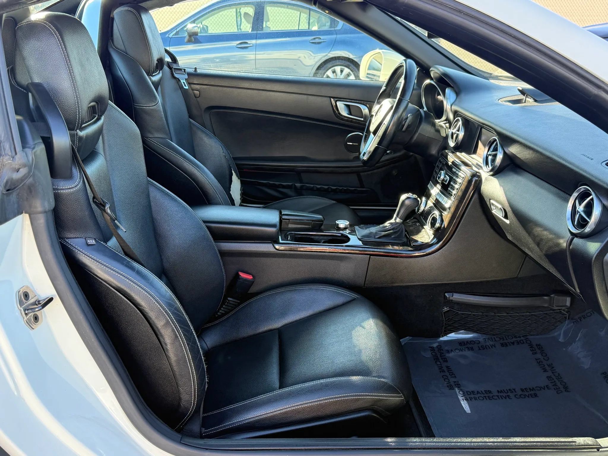 Used 2013 Mercedes-Benz SLK 250 image 17