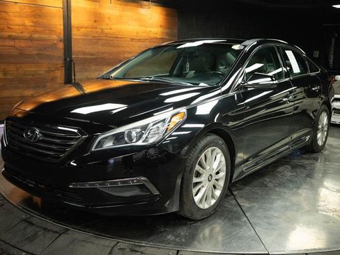 Used 2015 Hyundai Sonata Limited w/ Option Group 05 image 2