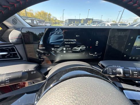 New 2026 Nissan Kicks SR w/ Cold Weather Package AWD/4WD image 15